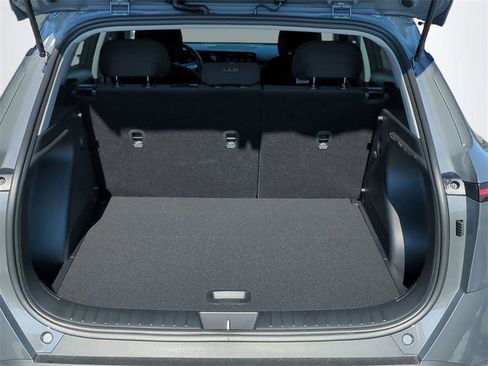 New 2026 Hyundai Kona SE image 14