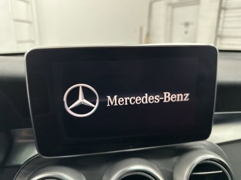 Certified 2018 Mercedes-Benz GLC 300 image 12