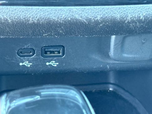 Used 2024 Buick Envista Sport Touring FWD image 26