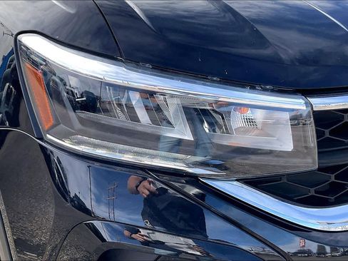 Used 2023 Volkswagen Taos S w/ IQ Drive S Package image 25