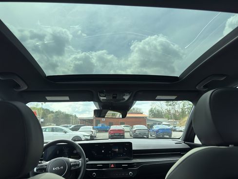 New 2026 Kia K5 GT-Line image 16