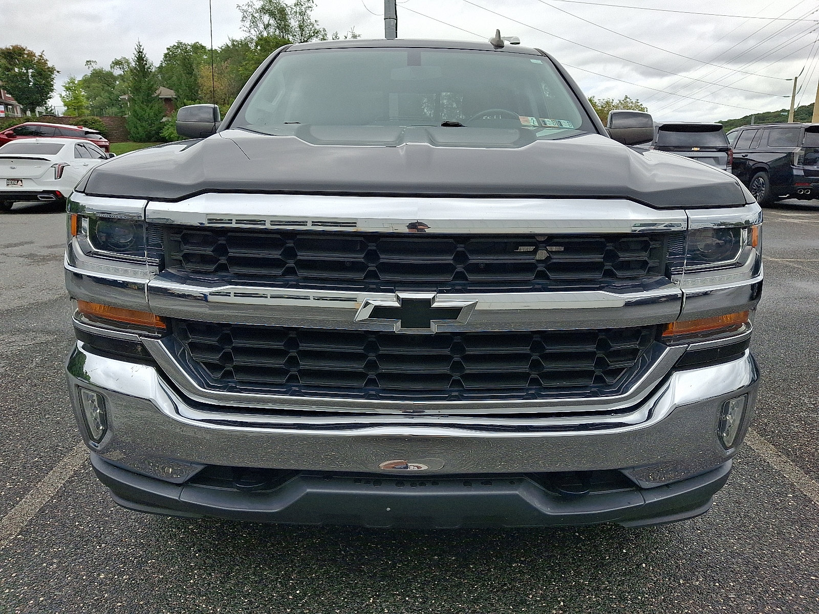 Used 2018 Chevrolet Silverado 1500 LT w/ All Star Edition AWD/4WD image 2