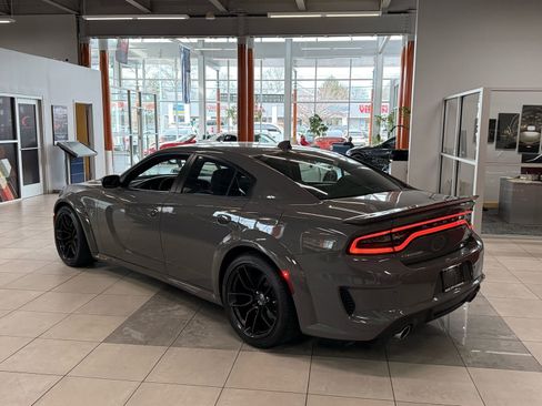Used 2023 Dodge Charger SRT Hellcat image 7