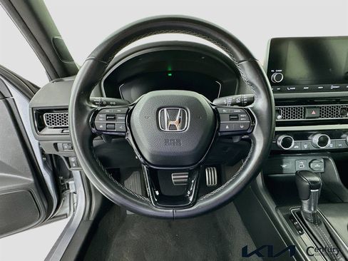 Used 2023 Honda Civic Sport image 11