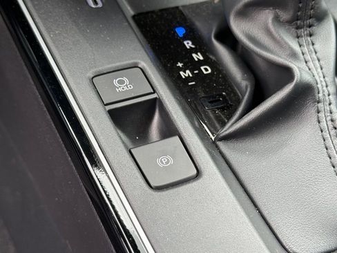 Certified 2026 Toyota Corolla Cross XLE image 29