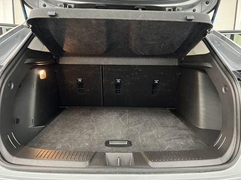 Used 2025 Chevrolet Trax LT image 28