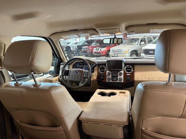 Used 2015 Ford F350 Lariat w/ Chrome Package AWD/4WD image 18