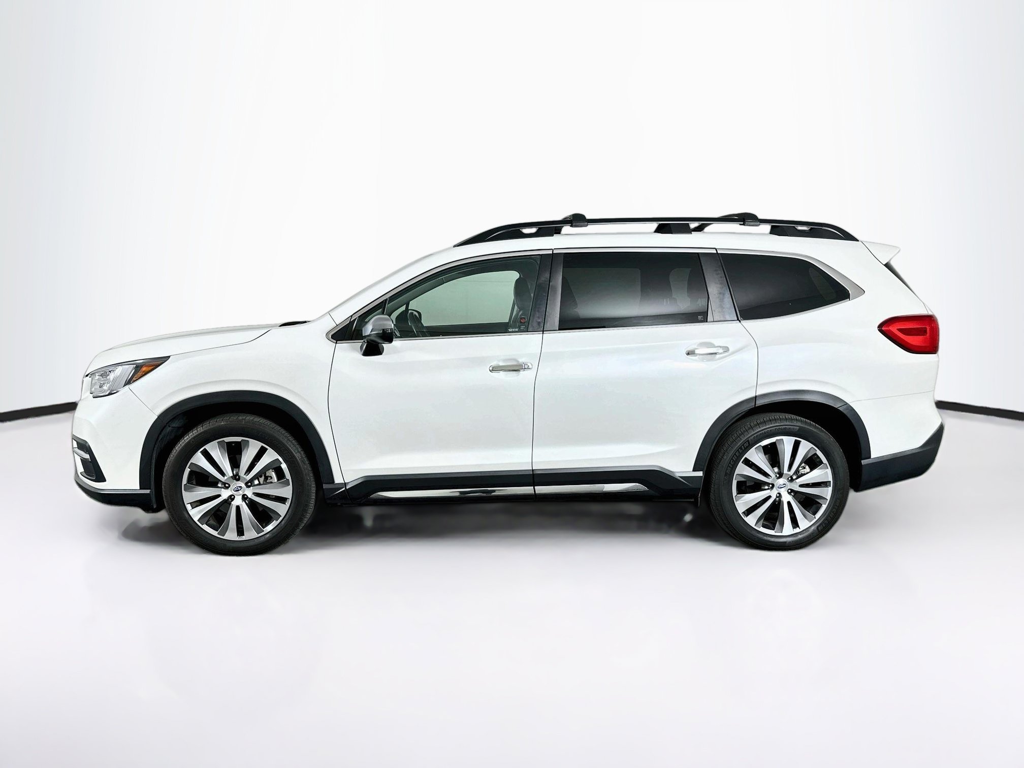 Used 2022 Subaru Ascent Touring AWD/4WD image 4