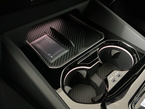 New 2026 BMW 530i w/ M Sport Package RWD image 13