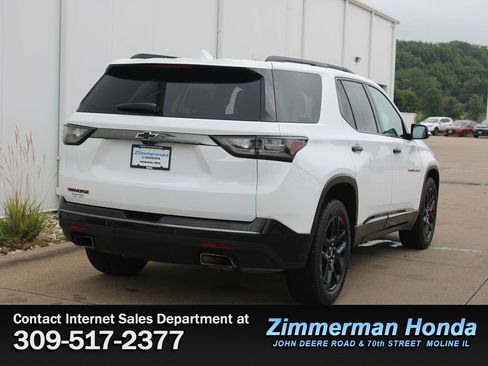 Used 2019 Chevrolet Traverse Premier w/ Redline Edition FWD image 2
