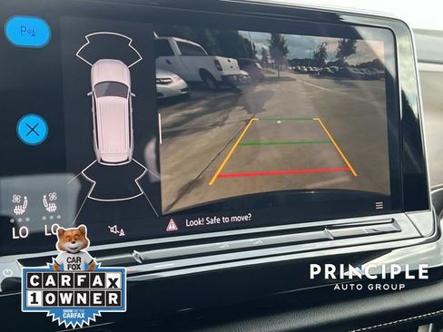 Used 2026 Volkswagen Atlas SE FWD image 25