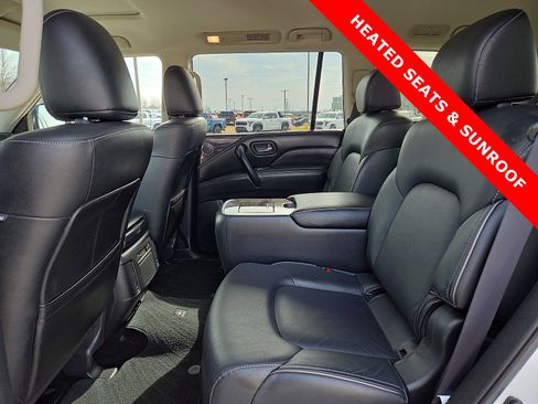 Used 2024 INFINITI QX80 Luxe image 11