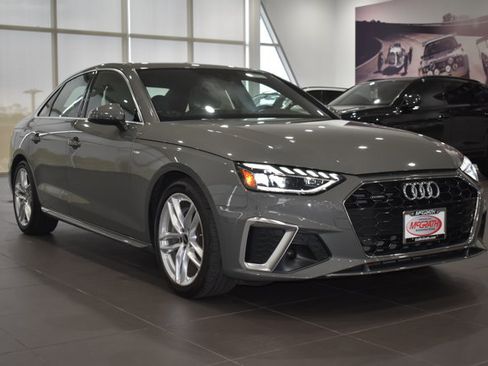 Used 2023 Audi A4 2.0T Premium w/ Convenience Package AWD/4WD image 4