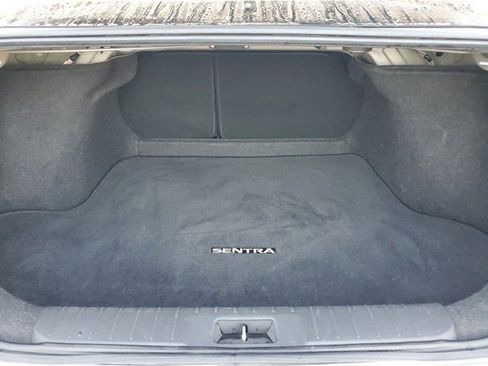 Used 2023 Nissan Sentra SV image 8