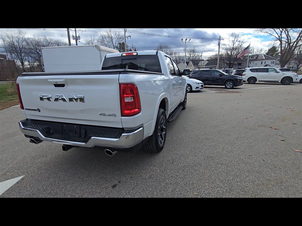 Used 2025 RAM 1500 Laramie w/ Bed Utility Group AWD/4WD image 8
