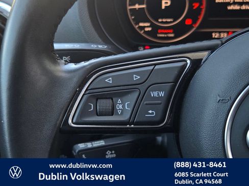 Used 2018 Audi A3 e-tron Premium FWD image 24