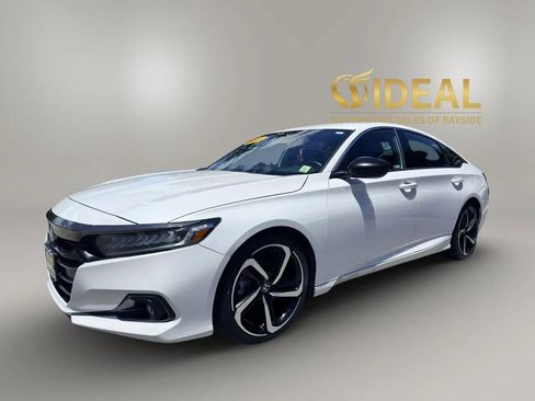 Used 2022 Honda Accord Sport image 3
