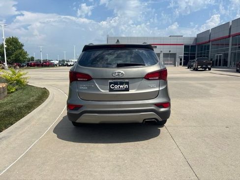 Used 2017 Hyundai Santa Fe Sport AWD/4WD image 5