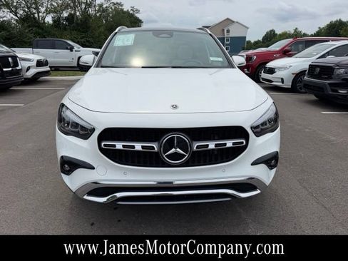 Certified 2025 Mercedes-Benz GLA 250 4MATIC image 3