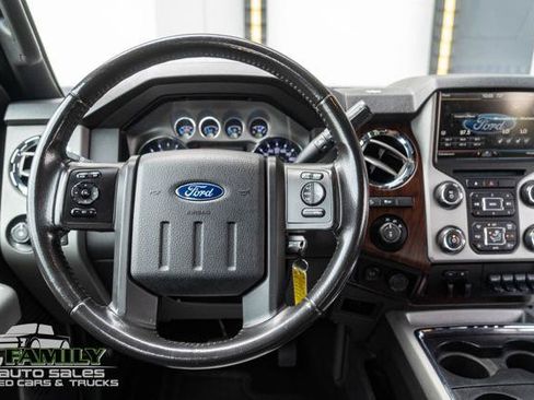 Used 2016 Ford F250 Lariat w/ Lariat Ultimate Package AWD/4WD image 17