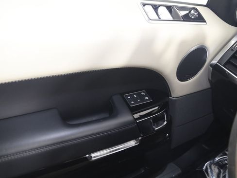 Used 2020 Land Rover Range Rover Sport HST AWD/4WD image 32