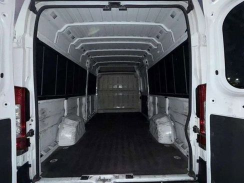 Used 2022 RAM ProMaster 3500 w/ Premium Convenience Group image 15