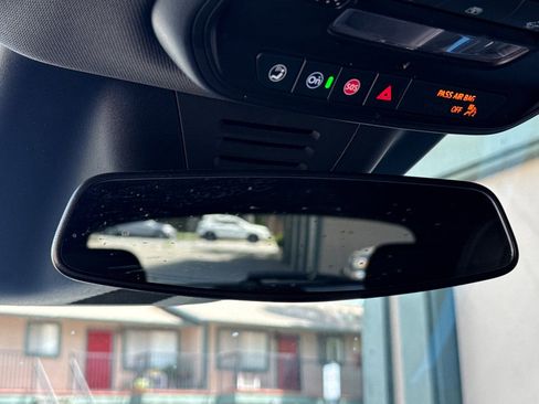 Used 2025 Chevrolet Equinox EV LT w/ Convenience Package FWD image 25