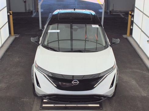 Certified 2025 Nissan Ariya FWD image 3