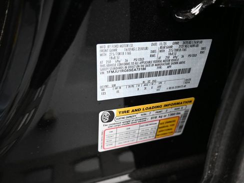 New 2025 Ford Expedition Tremor image 20