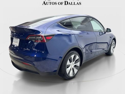 Used 2023 Tesla Model Y Long Range AWD/4WD image 6