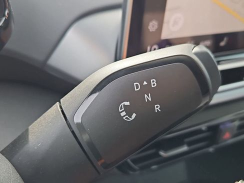 New 2026 Volkswagen ID.4 Pro AWD/4WD image 32