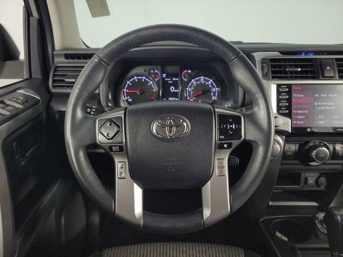 Used 2024 Toyota 4Runner SR5 image 21