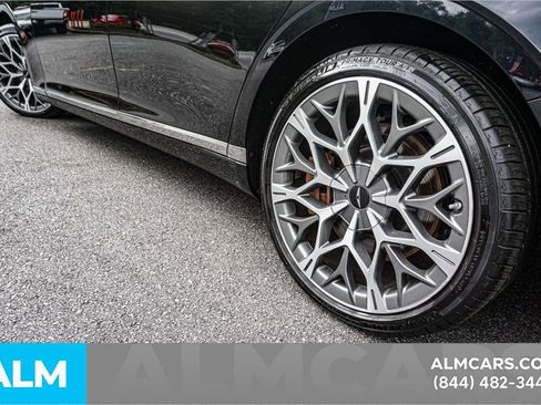 Used 2023 Genesis G90 3.5T image 16