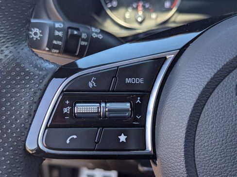 Used 2023 Kia Forte GT-Line image 25