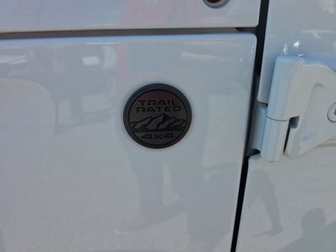 Used 2026 Jeep Wrangler Unlimited Sport AWD/4WD image 36