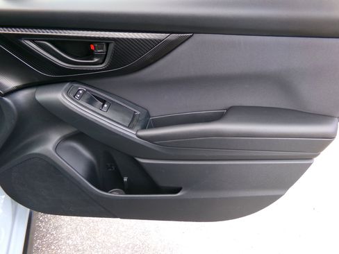 Used 2019 Subaru Crosstrek 2.0i Premium w/ Eyesight System image 25