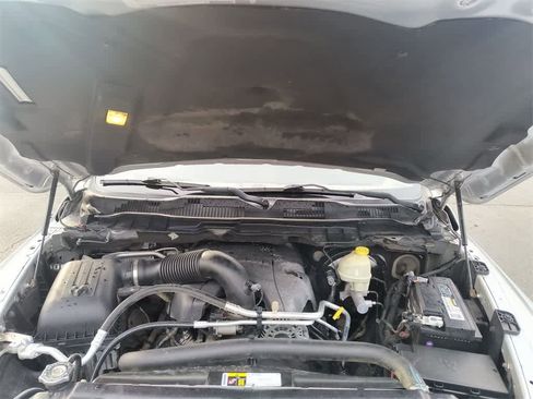 Used 2015 RAM 1500 Laramie image 24