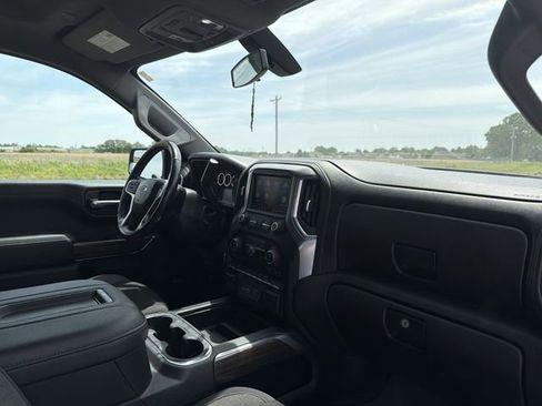 Used 2021 Chevrolet Silverado 1500 RST w/ Texas Edition Plus AWD/4WD image 16