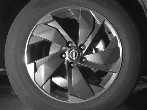 Used 2025 Nissan Rogue SV AWD/4WD image 13