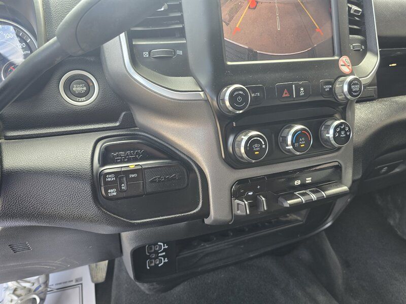 Used 2024 RAM 3500 Big Horn AWD/4WD image 26
