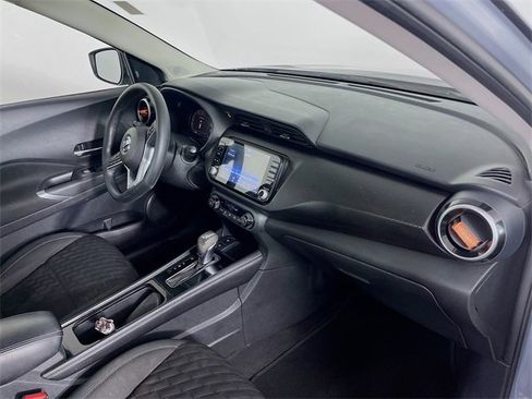 Used 2021 Nissan Kicks SV image 27