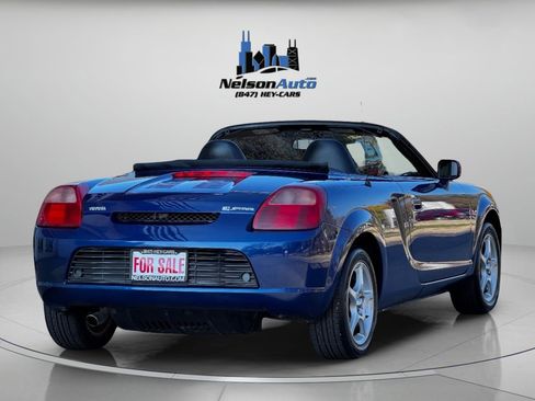 Used 2000 Toyota MR2 image 4