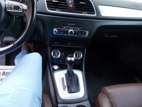 Used 2015 Audi Q3 2.0T Premium Plus w/ Sport Package image 13
