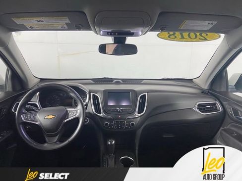 Used 2018 Chevrolet Equinox LT FWD image 19