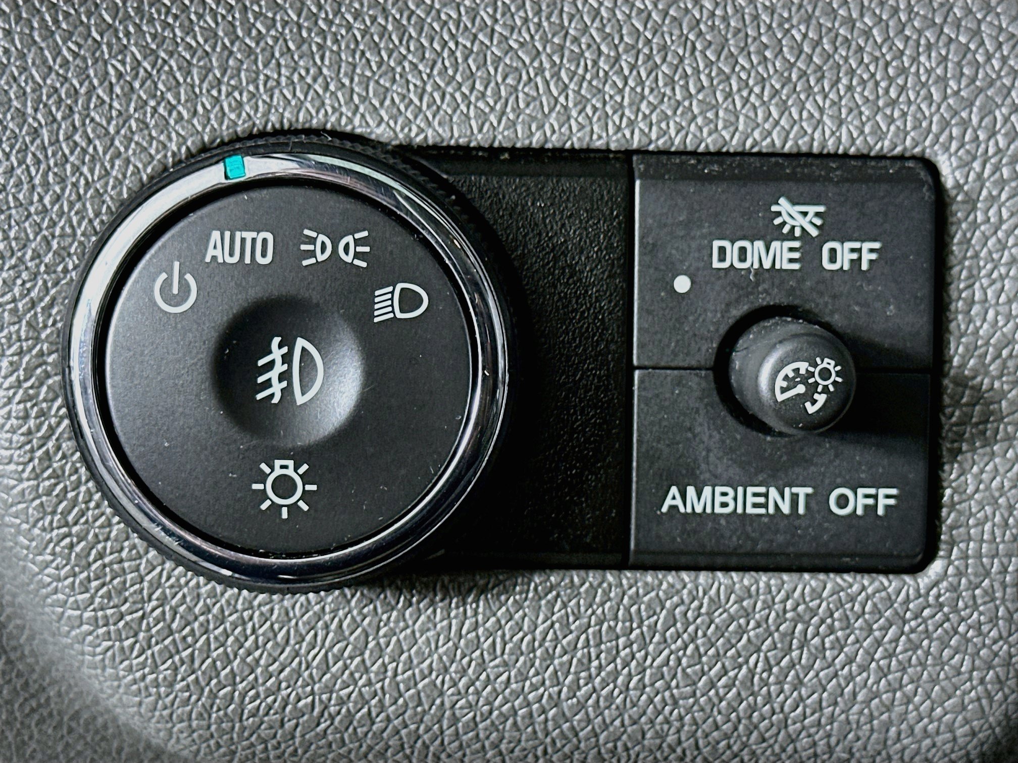 Used 2016 Chevrolet Traverse LT FWD image 17