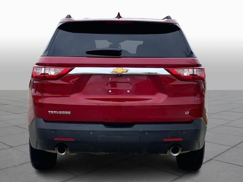 Used 2020 Chevrolet Traverse LT image 5