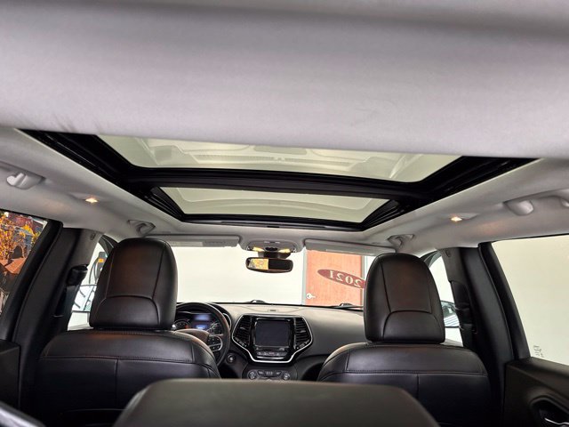 Used 2021 Jeep Cherokee Limited AWD/4WD image 49