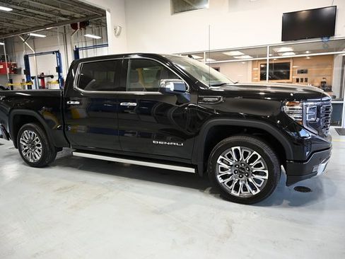New 2026 GMC Sierra 1500 Denali Ultimate image 4