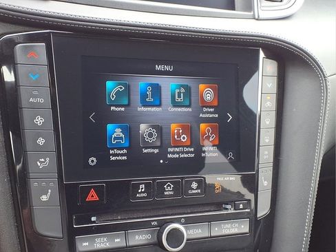 Used 2024 INFINITI QX55 Luxe image 12