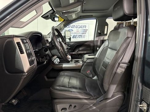 Used 2019 GMC Sierra 3500 Denali w/ Duramax Plus Package image 19